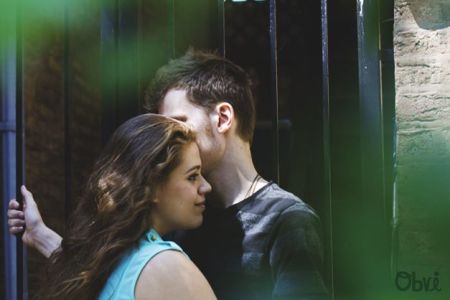 couplelookingunsettled